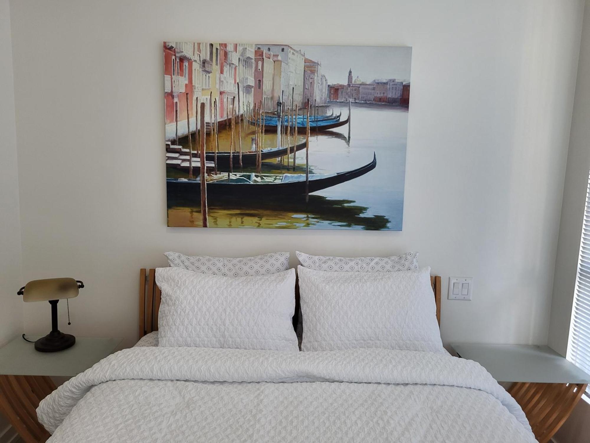 Your Perfect Escape - Modern Landmark Condo In Downtown Calgary - Free Parking- Premium Location Exteriör bild